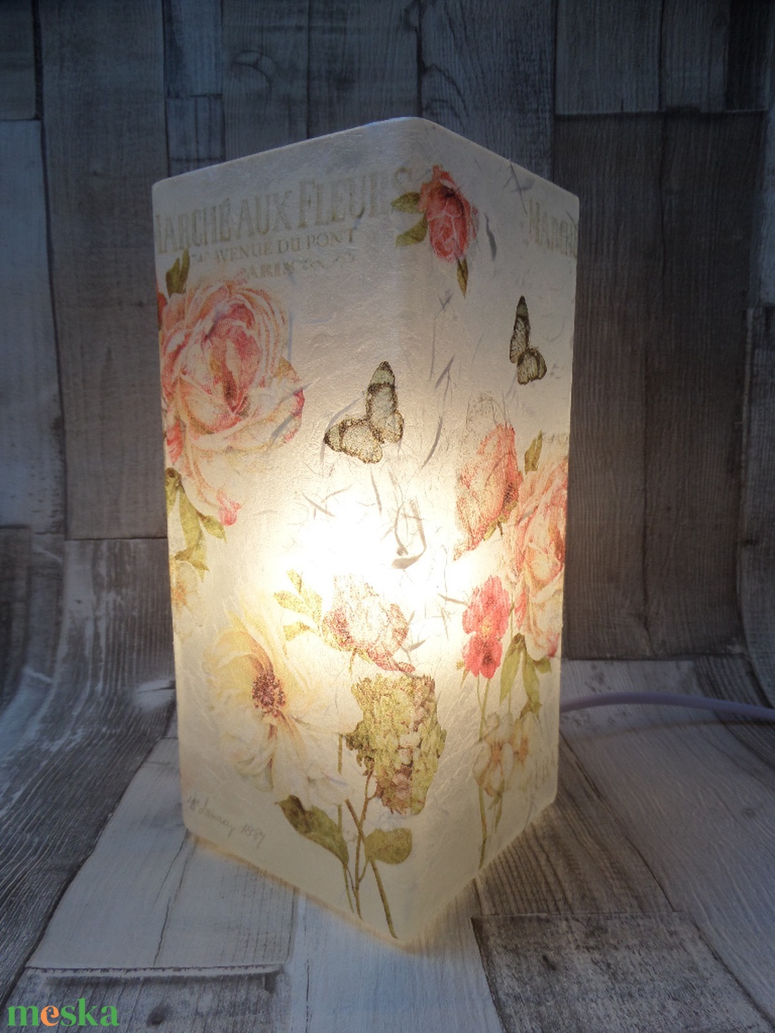 Asztali lámpa,éjjeli lámpa,hangulatlámpa rózsás mintával - otthon & lakás - lámpa - hangulatlámpa - Meska.hu