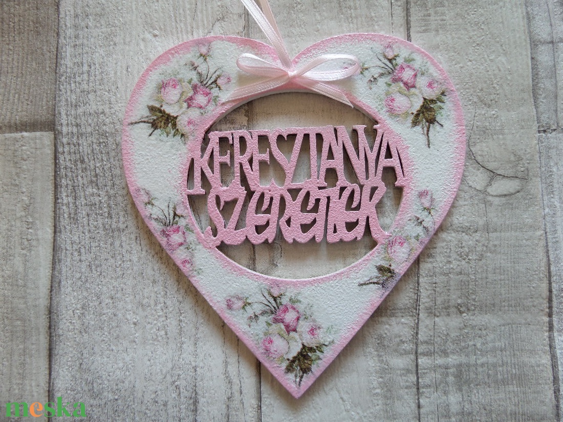Szív alakú dísz Keresztanya szeretlek felirattal - otthon & életmód - dekoráció - fali és függő dekoráció - függődísz - Meska.hu Szív alakú dísz Keresztanya szeretlek felirattal - otthon & életmód - dekoráció - fali és függő dekoráció - függődísz - Meska.hu