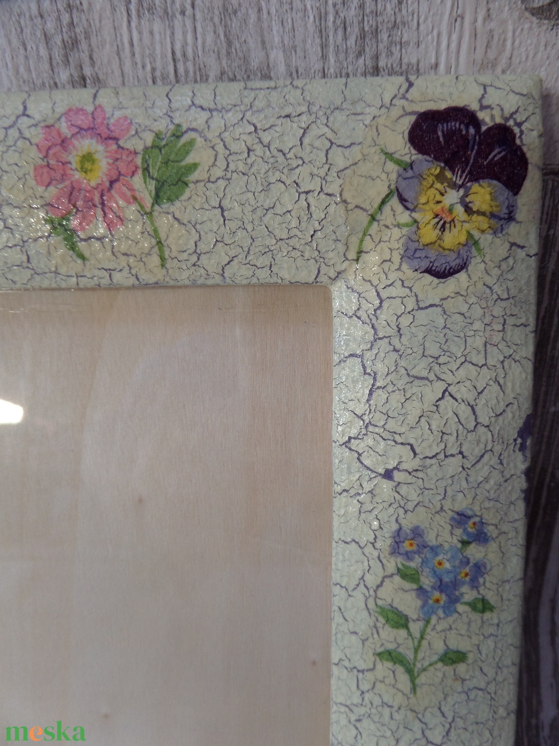 Virág mintás repedezett hatású fényképkeret 8x12 cm-es - otthon & lakás - dekoráció - kép & falikép - képkeret - Meska.hu