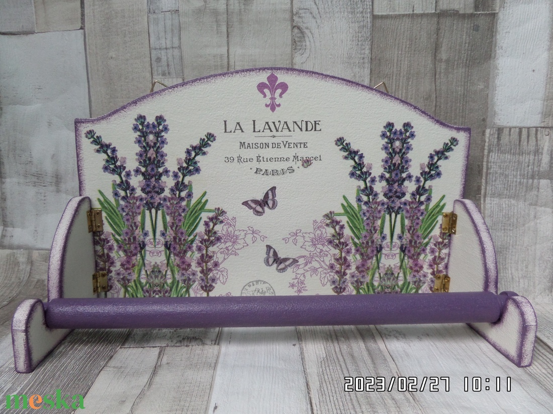 Levendula mintás fali konyhai  papírtörlőtartó - otthon & életmód - konyhafelszerelés, tálalás - konyhai dekoráció - konyhai dísz - Meska.hu