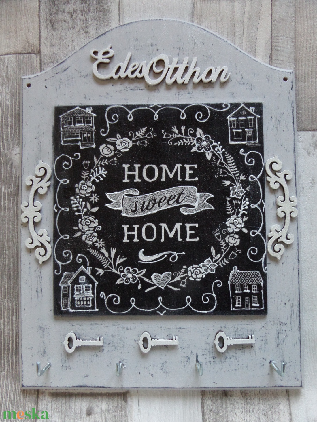 Fali kulcstartó Sweet Home mintával Édes Otthon felirattal - otthon & életmód - dekoráció - fali és függő dekoráció - fali kulcstartó - Meska.hu Fali kulcstartó Sweet Home mintával Édes Otthon felirattal - otthon & életmód - dekoráció - fali és függő dekoráció - fali kulcstartó - Meska.hu