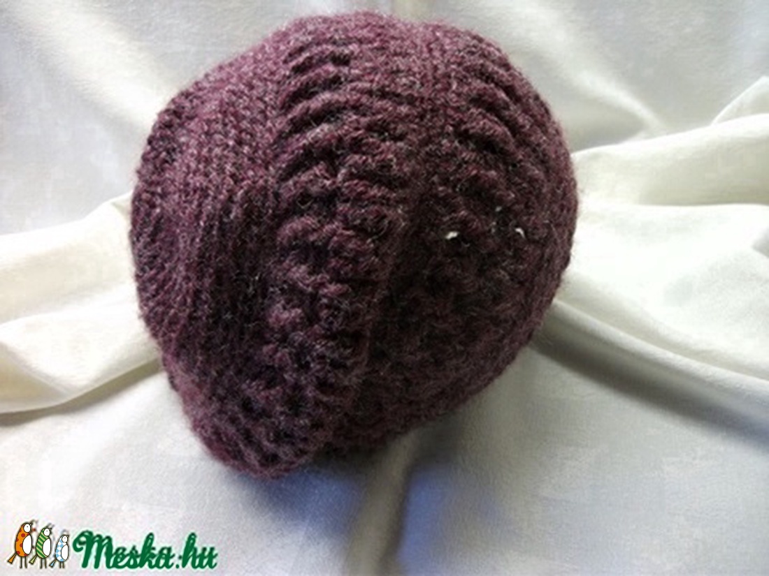Horgolt bordó buggyos sapka -  - Meska.hu