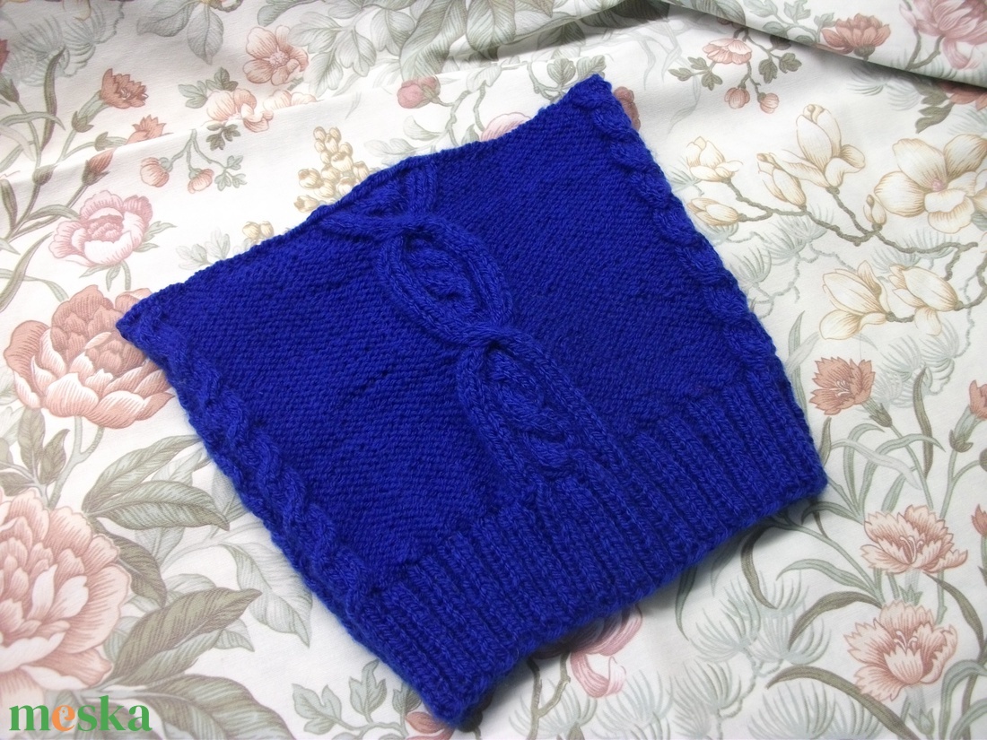 Királykék kötött felnőtt cica sapka - ruha & divat - sál, sapka, kendő - sapka - Meska.hu