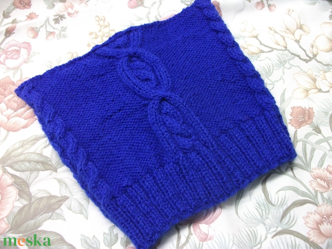 Királykék kötött felnőtt cica sapka - ruha & divat - sál, sapka, kendő - sapka - Meska.hu