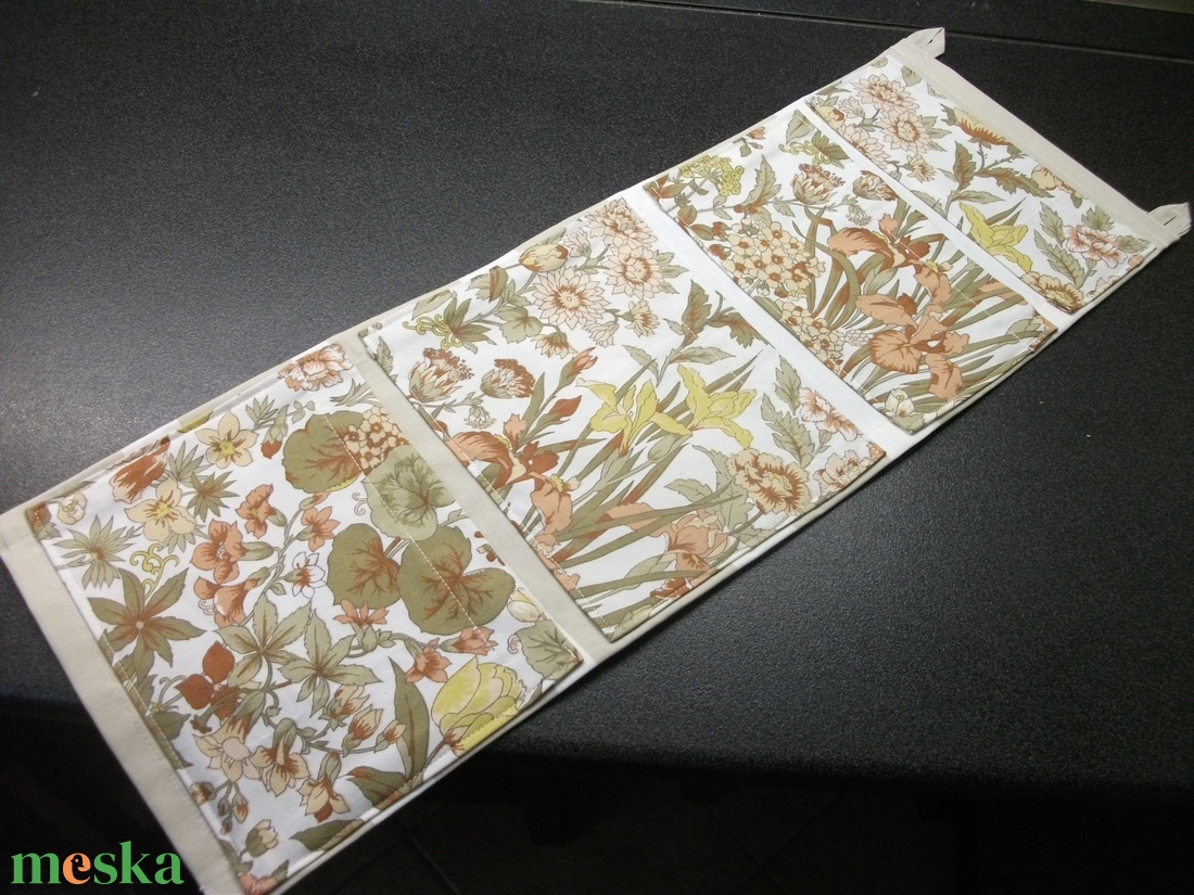 Zöld, csíkos zsebes tároló 107x29cm - otthon & életmód - tárolás & rendszerezés - fali tároló - Meska.hu