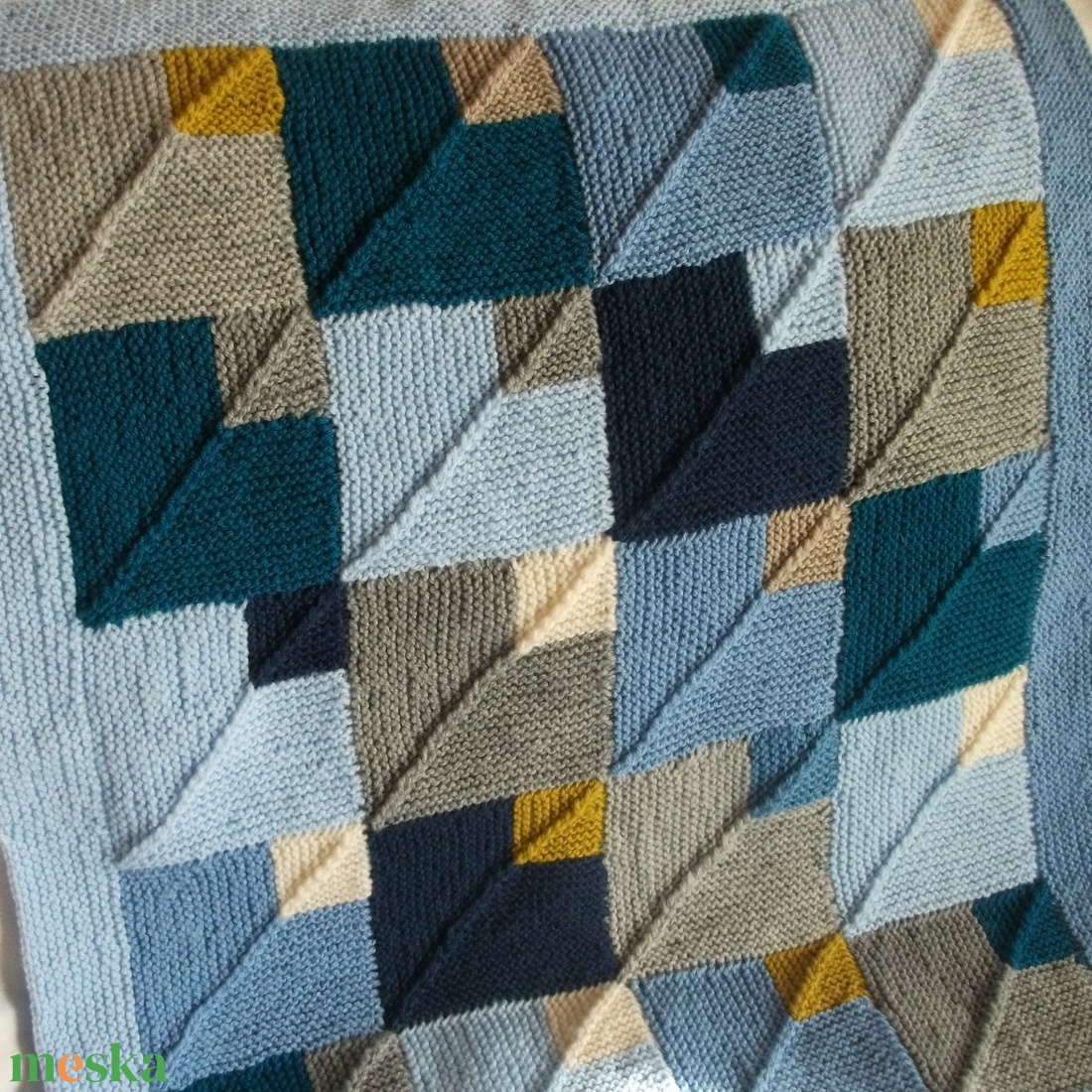 Kötött patchwork takaró kisfiúnak - otthon & lakás - lakástextil - takaró - Meska.hu Kötött patchwork takaró kisfiúnak - otthon & lakás - lakástextil - takaró - Meska.hu
