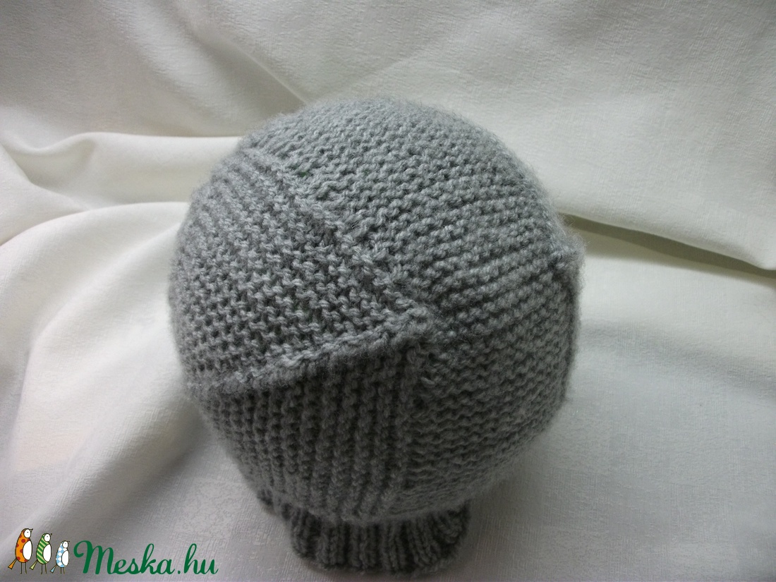 Pilóta, vagy űrhajós, kötött bébi sapka -  - Meska.hu