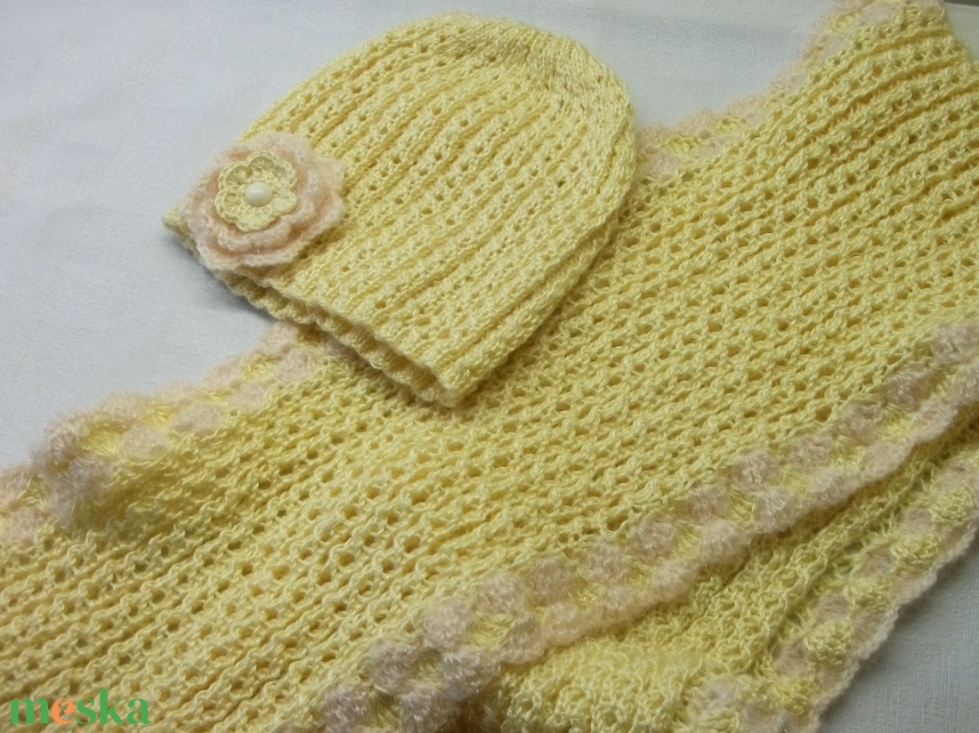 Átmeneti, sárga, kötött, sapka,  sál együttes - ruha & divat - sál, sapka, kendő - sapka & sál szett - Meska.hu