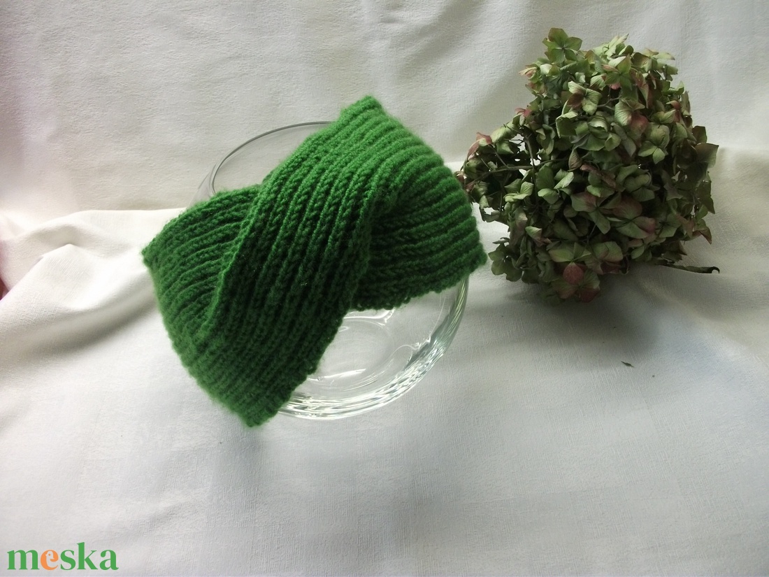 Lombzöld, atmeneti, kötött , széles fejpánt - ruha & divat - sál, sapka, kendő - fejpánt - Meska.hu
