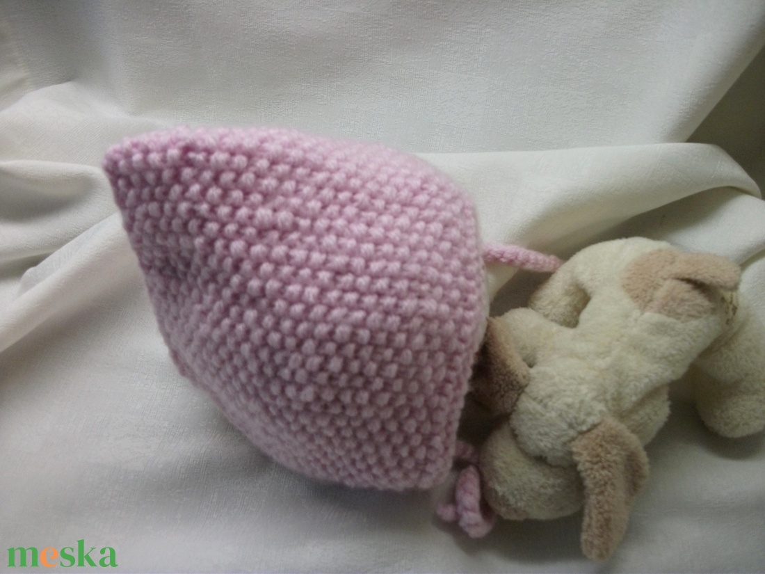 Kötött rózsaszín bébi sapka, fél éveseknek, nagyon meleg - ruha & divat - babaruha & gyerekruha - babasapka - Meska.hu