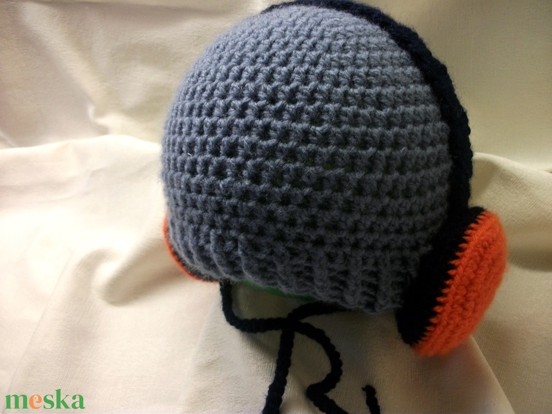 Fülhallgatós meleg horgolt sapka kicsiknek is - ruha & divat - sál, sapka, kendő - sapka - Meska.hu