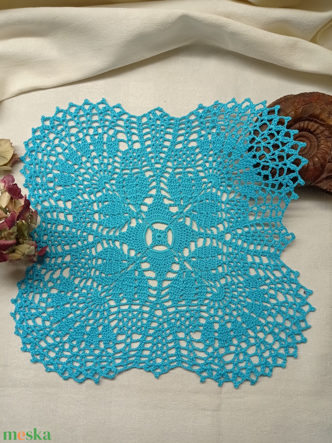 Horgolt csipke terítő, 32 cm - otthon & életmód - dekoráció - asztal és polc dekoráció - horgolt & csipketerítő - Meska.hu Horgolt csipke terítő, 32 cm - otthon & életmód - dekoráció - asztal és polc dekoráció - horgolt & csipketerítő - Meska.hu