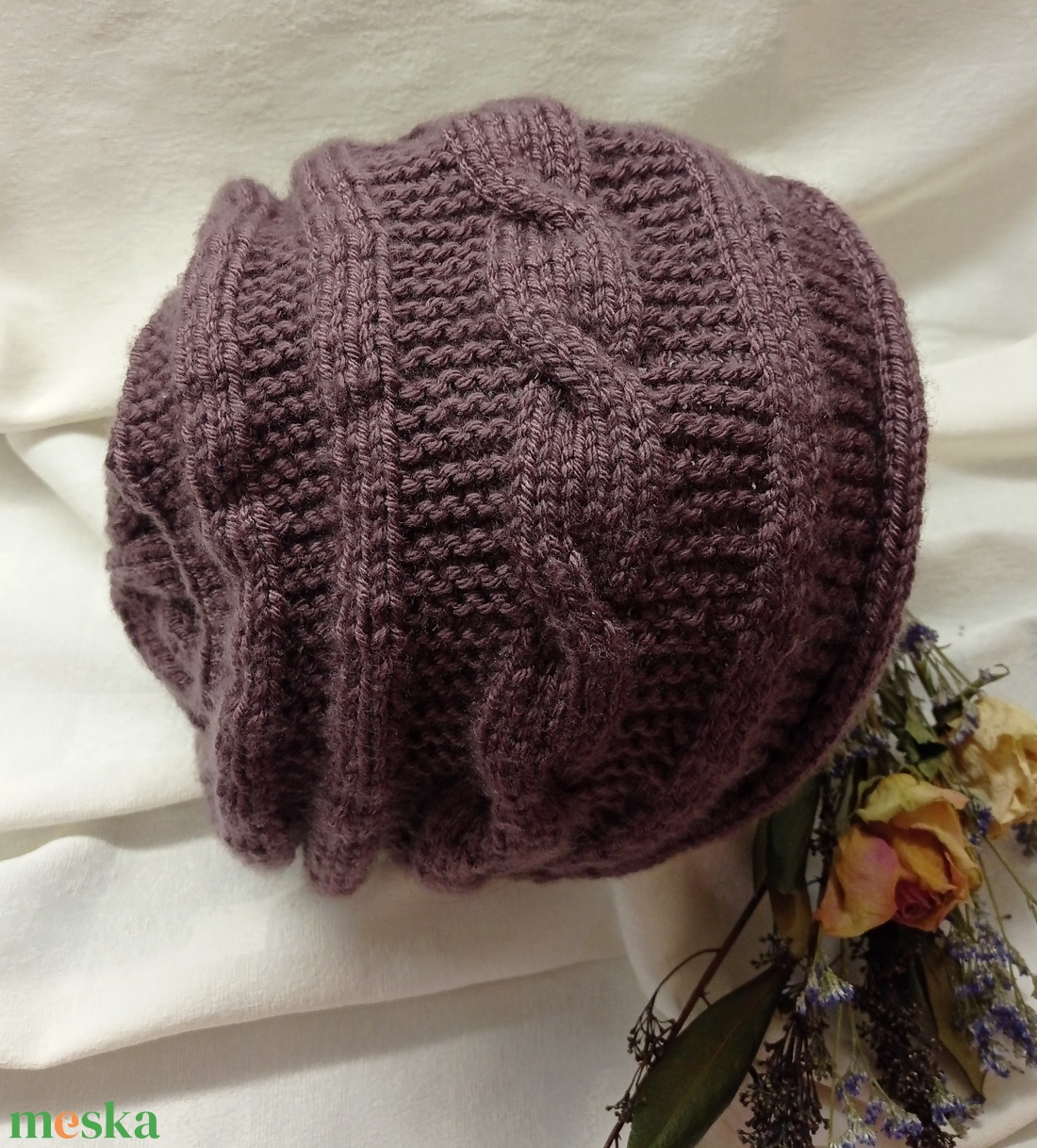 Szilva színű, meleg kötött, téli sapka  - ruha & divat - sál, sapka, kendő - sapka - Meska.hu