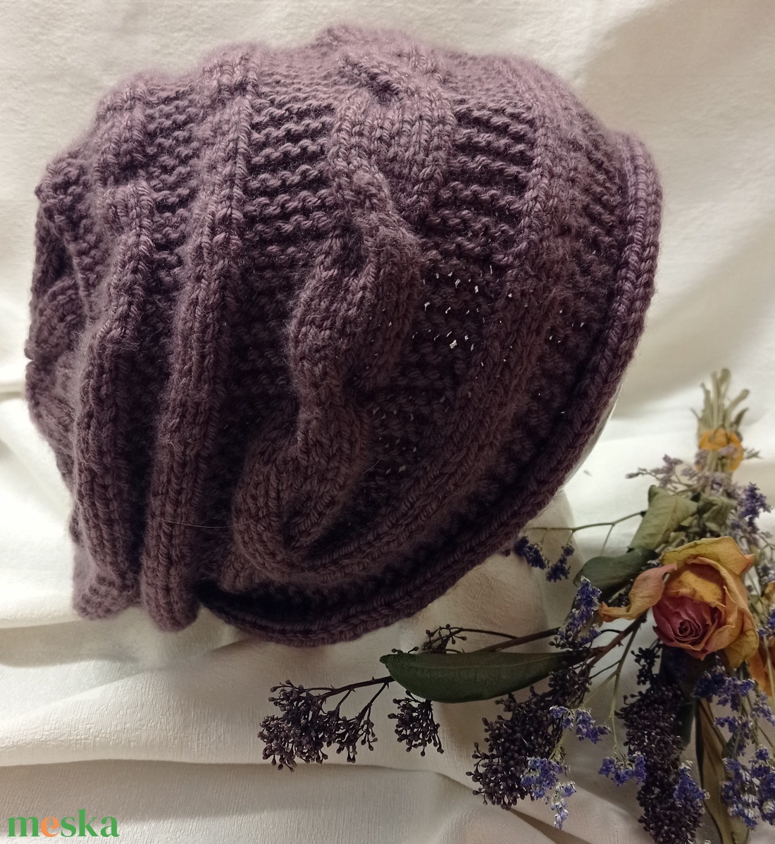 Szilva színű, meleg kötött, téli sapka  - ruha & divat - sál, sapka, kendő - sapka - Meska.hu