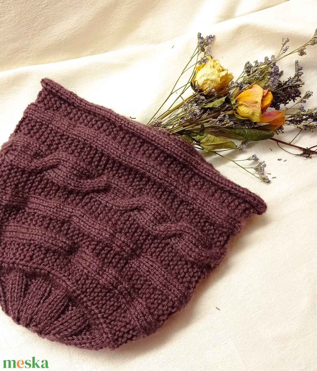 Szilva színű, meleg kötött, téli sapka  - ruha & divat - sál, sapka, kendő - sapka - Meska.hu