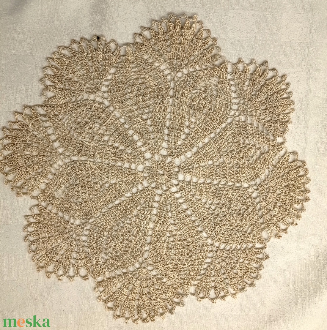 Horgolt csipke terítő 33cm - otthon & életmód - dekoráció - asztal és polc dekoráció - horgolt & csipketerítő - Meska.hu Horgolt csipke terítő 33cm - otthon & életmód - dekoráció - asztal és polc dekoráció - horgolt & csipketerítő - Meska.hu
