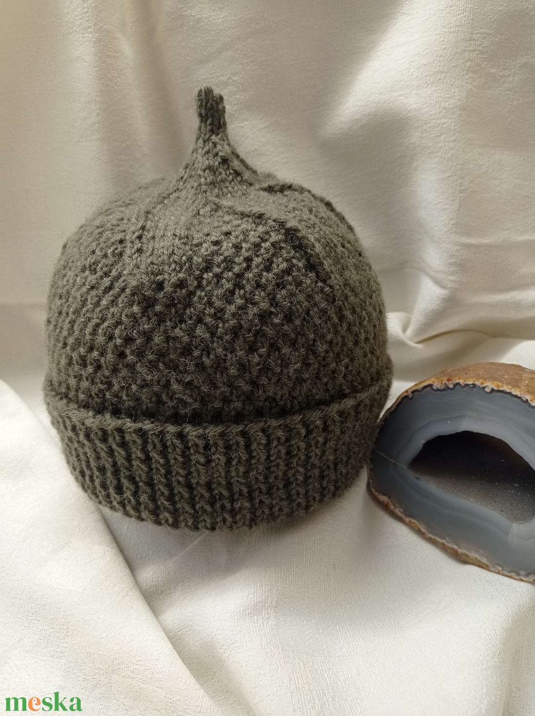 Oliva zöld , tiszta gyapjú kötött  sapka - ruha & divat - sál, sapka, kendő - sapka - Meska.hu