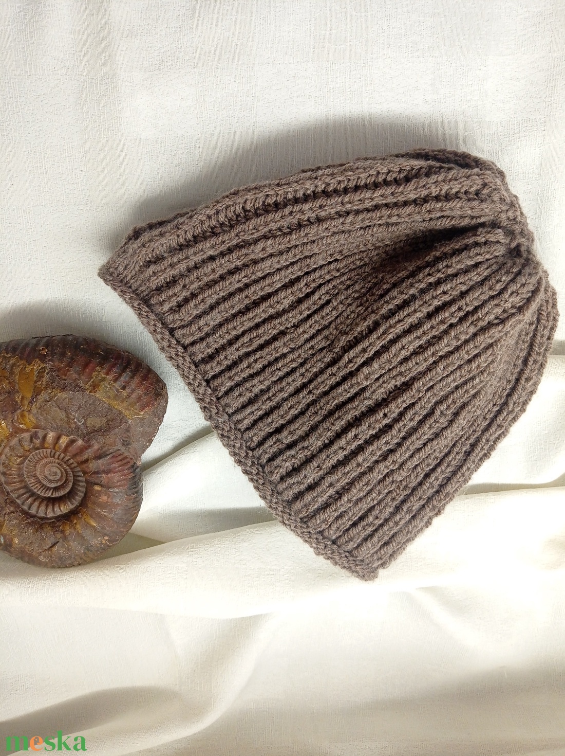 Barna  kötött sapka  akril szálból, férfi, női - ruha & divat - sál, sapka, kendő - sapka - Meska.hu Barna  kötött sapka  akril szálból, férfi, női - ruha & divat - sál, sapka, kendő - sapka - Meska.hu