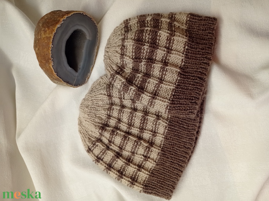 Kötött sapka, felnőtt - gyerek páros  - ruha & divat - sál, sapka, kendő - fejpánt - Meska.hu Kötött sapka, felnőtt - gyerek páros  - ruha & divat - sál, sapka, kendő - fejpánt - Meska.hu