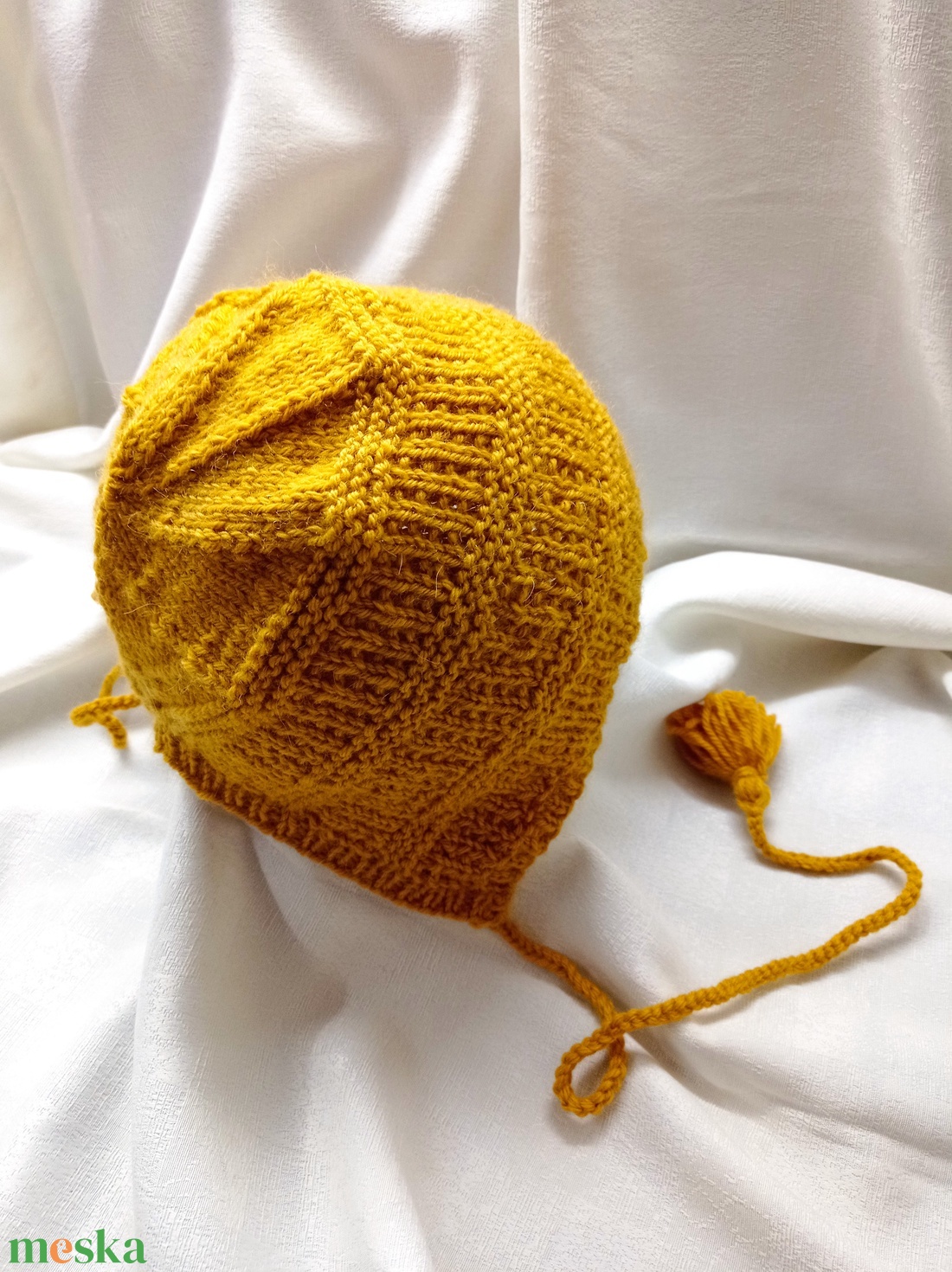 Kötött mustársárga női sapka, tisztagyapjú fonalból.  - ruha & divat - sál, sapka, kendő - sapka - Meska.hu