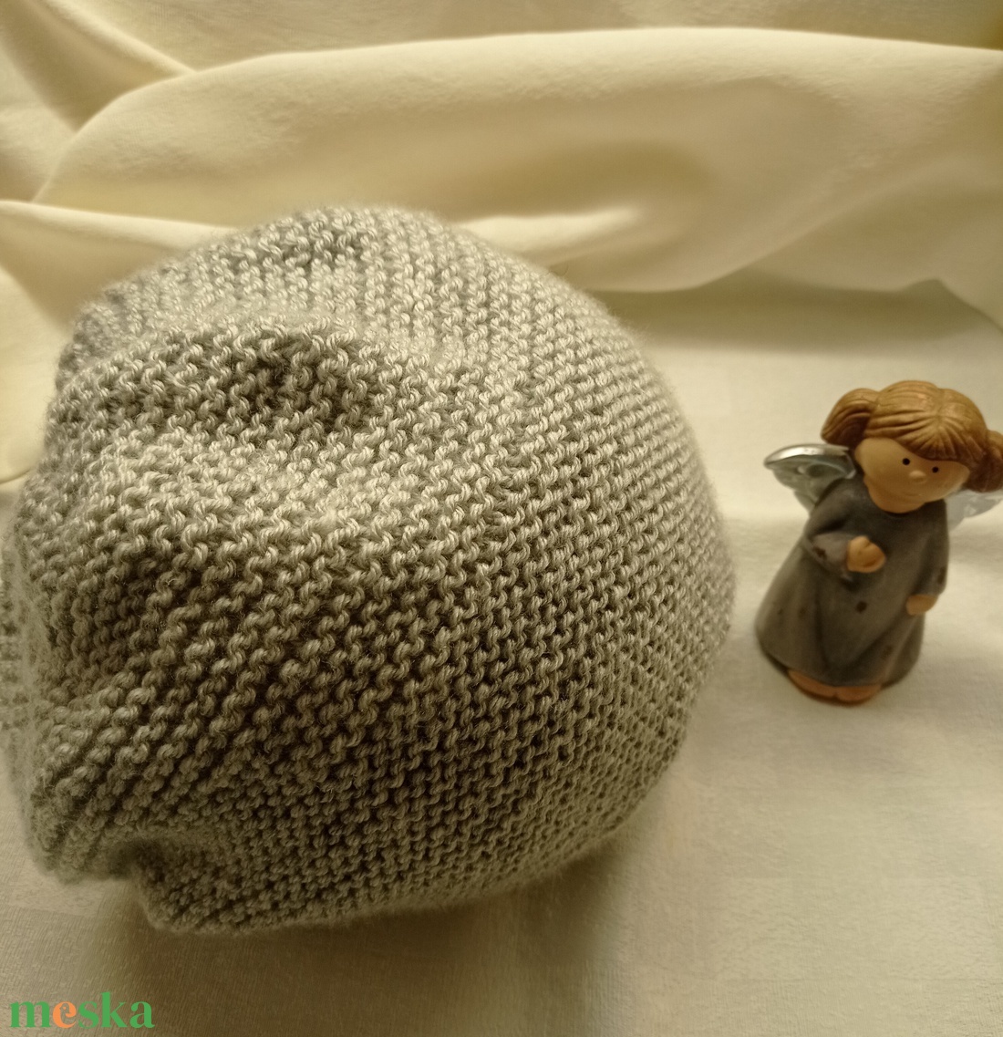 Meleg kötött, szűrke női sapka - ruha & divat - sál, sapka, kendő - stóla - Meska.hu