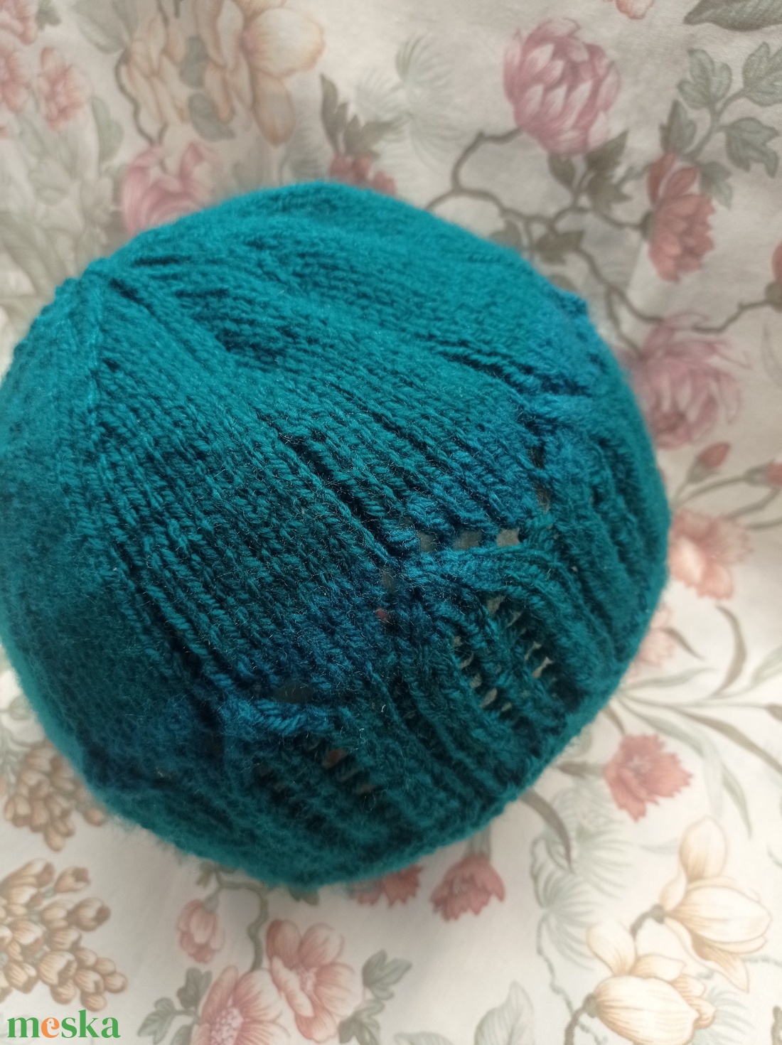 Az évszázad színe; áttört, kötött női sapka - diy (csináld magad) - fűzésminták - Meska.hu