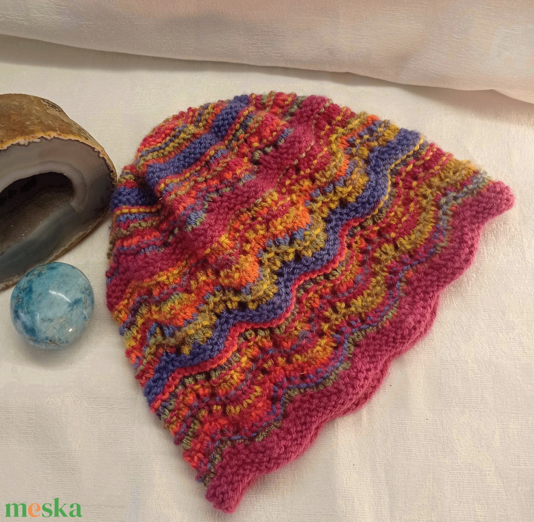 Nagyon tarka, áttört, kötött női sapka - ruha & divat - sál, sapka, kendő - sapka - Meska.hu