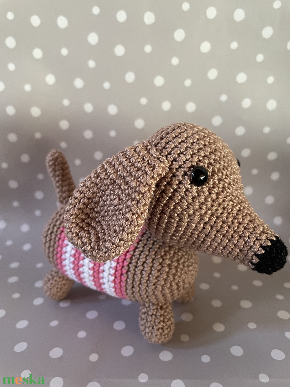 Amigurumi horgolt tacsi - játék & sport - plüssállat & játékfigura - kutya - Meska.hu