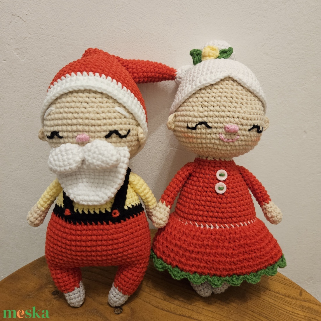 Mikulás és felesége - horgolt figurák - játék & sport - plüssállat & játékfigura - nyuszi - Meska.hu