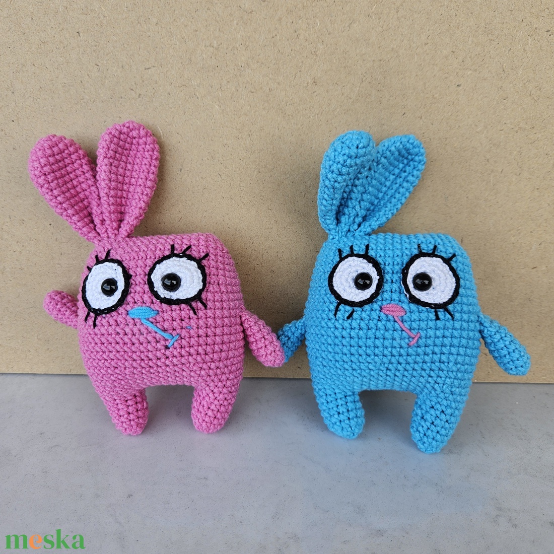 Kocka nyuszipár - horgolt - játék & sport - plüssállat & játékfigura - nyuszi - Meska.hu