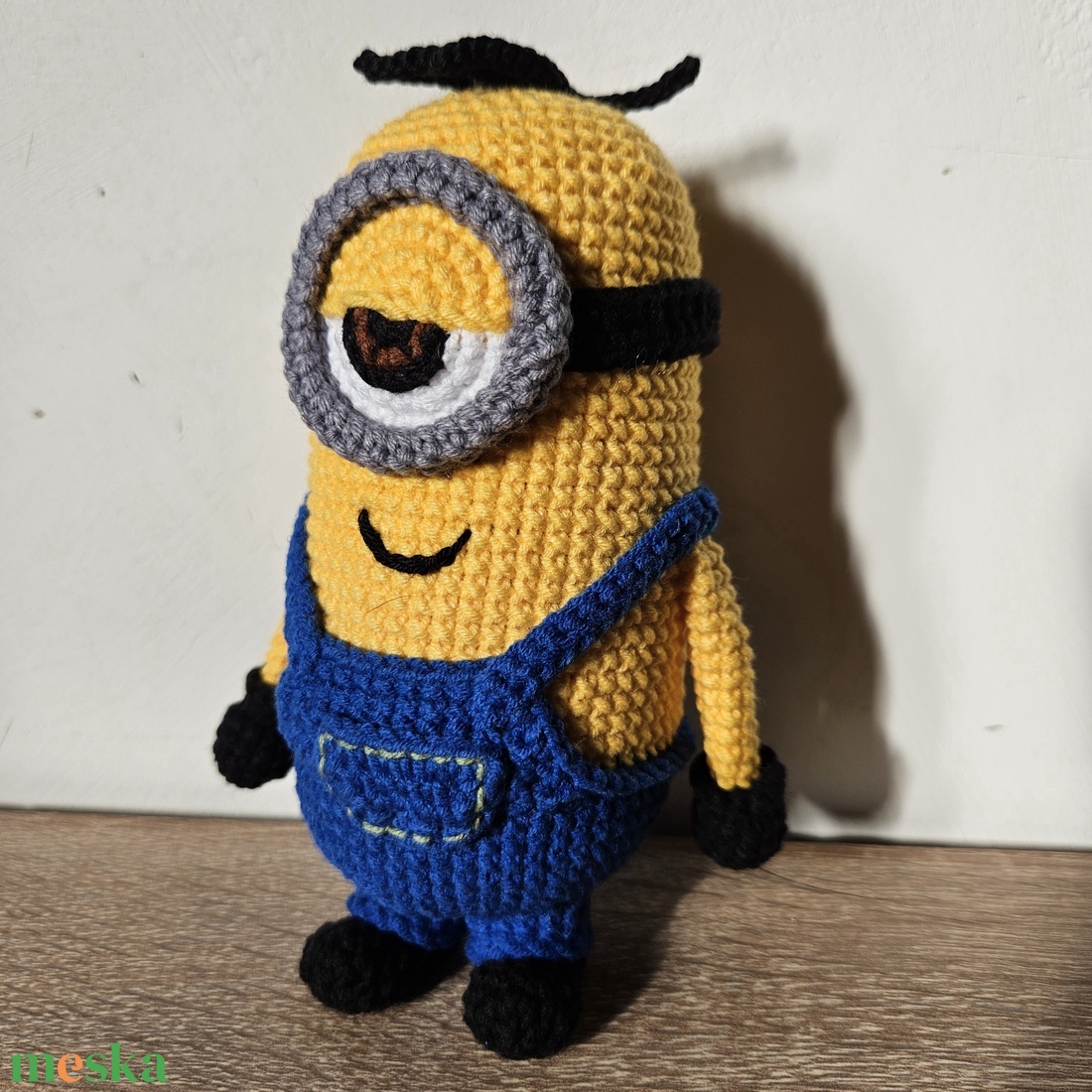 Gru minion - horgolt játékfigura - játék & sport - plüssállat & játékfigura - nyuszi - Meska.hu