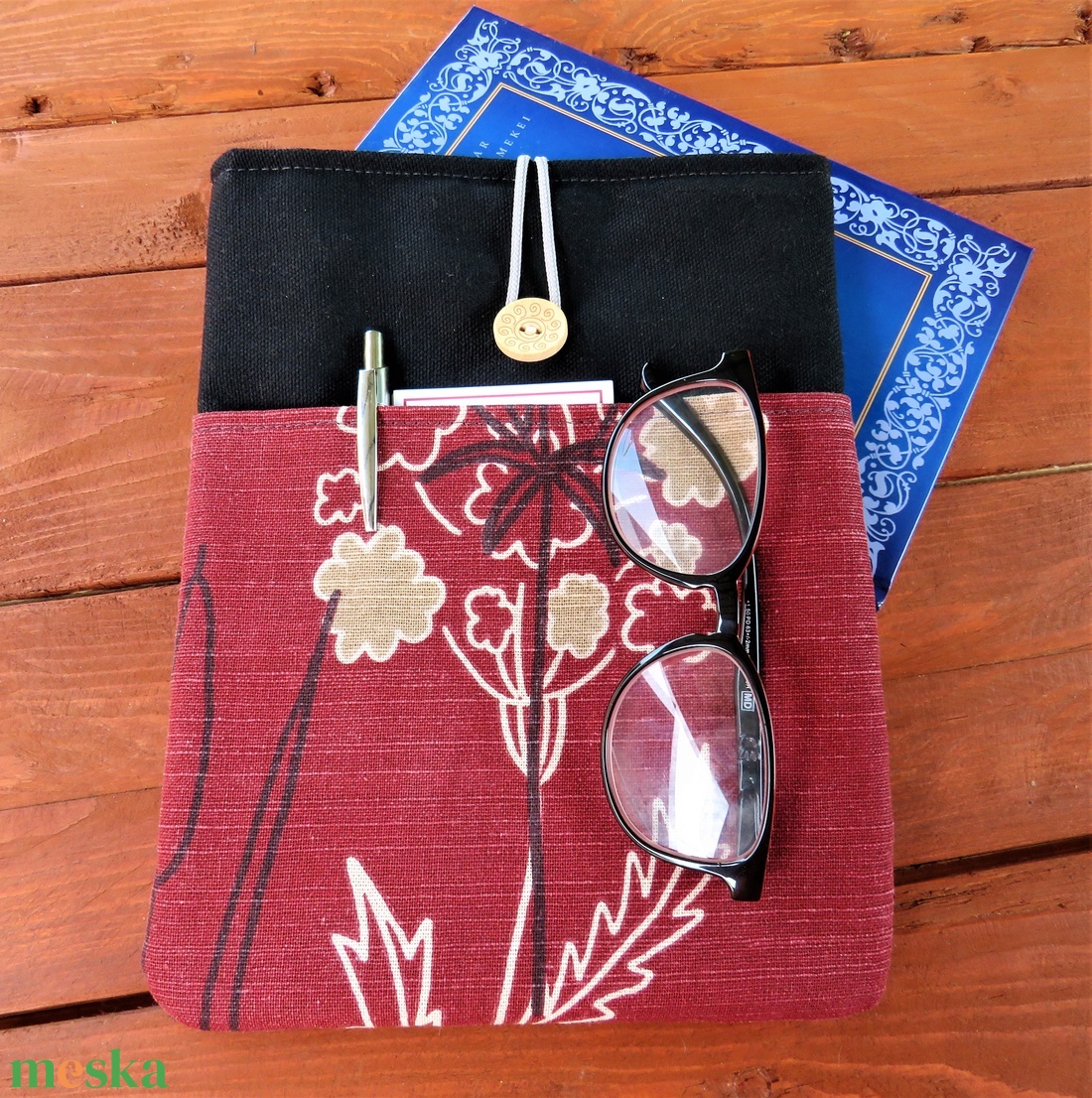 Zsebes könyvtok mezei virágokkal - táska & tok - ebook & tablet tok - Meska.hu