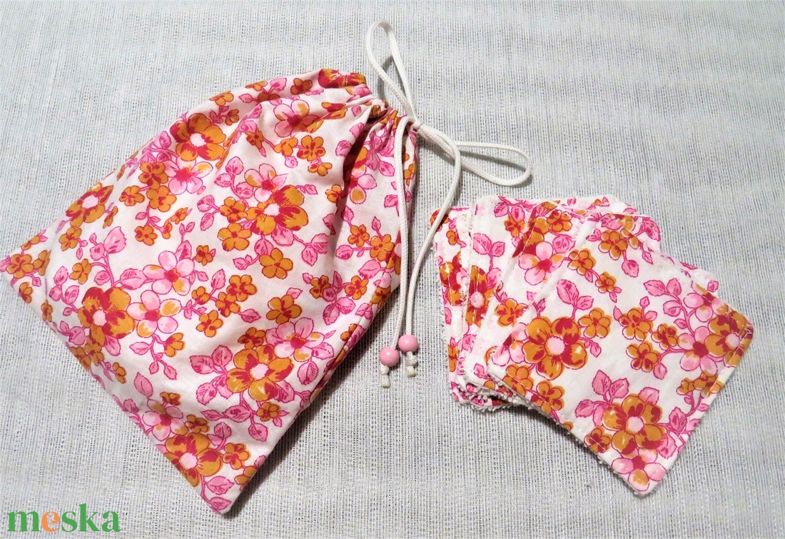 Sminklemosó párnák textil zsákkal - rózsaszín virágokkal - szépségápolás - arcápolás - arctisztító korong - Meska.hu Sminklemosó párnák textil zsákkal - rózsaszín virágokkal - szépségápolás - arcápolás - arctisztító korong - Meska.hu