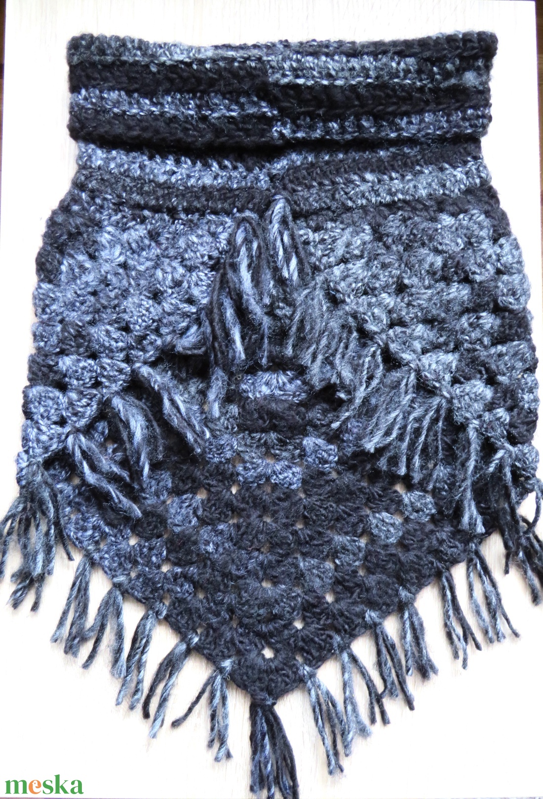 Női horgolt nyakmelegítő sál - ruha & divat - sál, sapka, kendő - sál - Meska.hu