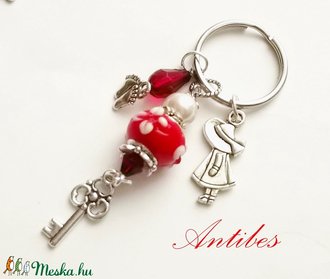 Piroska - kulcstartó pandora stílusban -  - Meska.hu