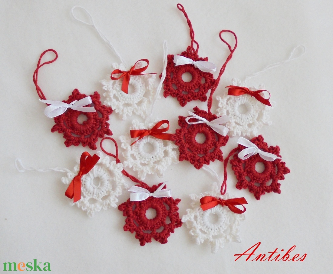 Horgolt díszek Mikulásra - karácsony - karácsonyi lakásdekoráció - karácsonyfadíszek - Meska.hu Horgolt díszek Mikulásra - karácsony - karácsonyi lakásdekoráció - karácsonyfadíszek - Meska.hu