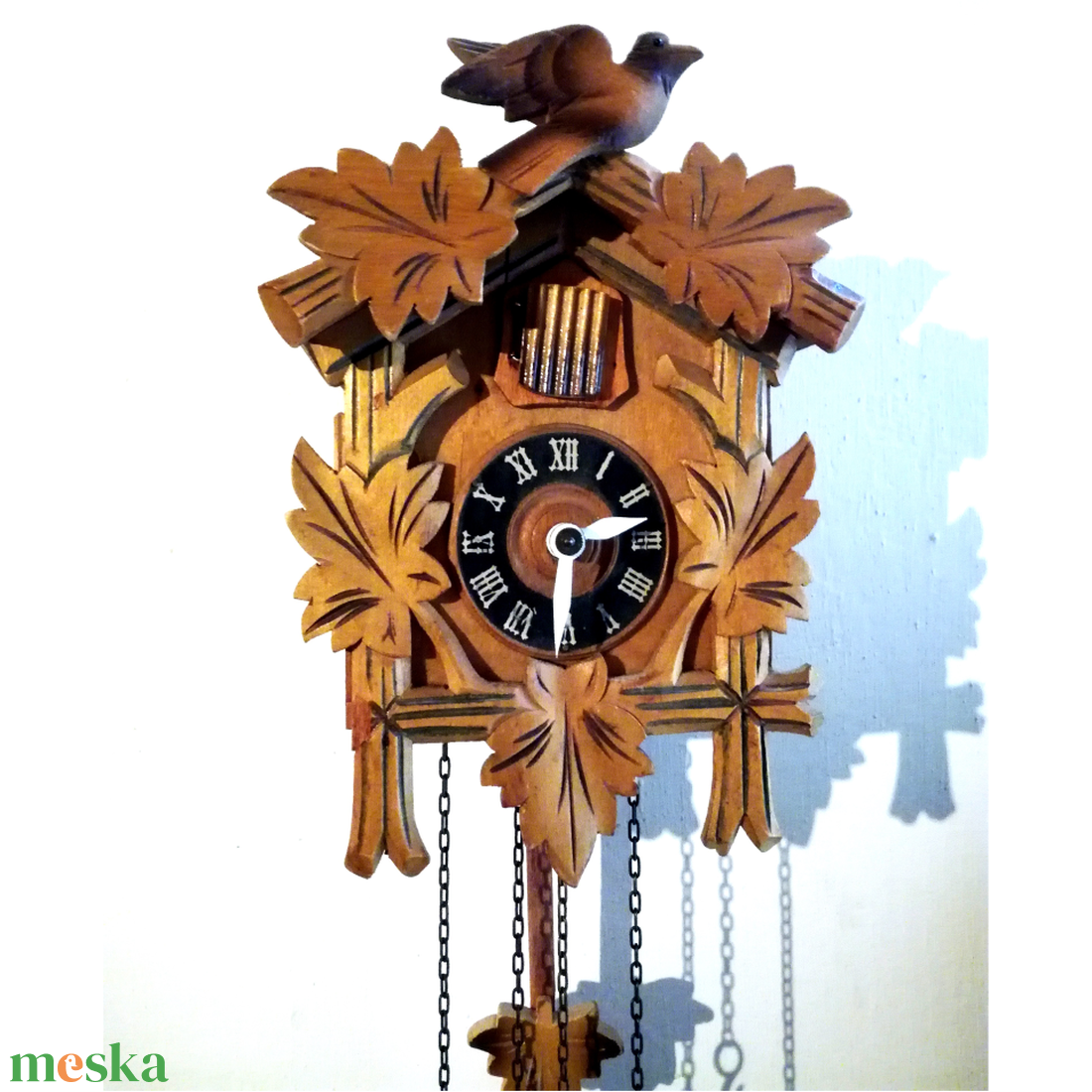 Vintage kicsi faragott Schwarzwaldi kakukkos óra - otthon & életmód - dekoráció - fali és függő dekoráció - falióra & óra - Meska.hu