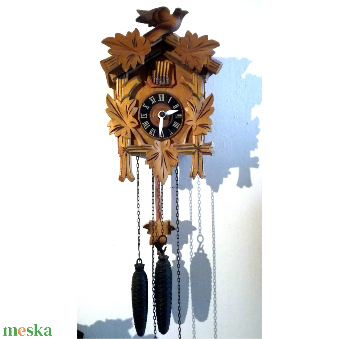Vintage kicsi faragott Schwarzwaldi kakukkos óra - otthon & életmód - dekoráció - fali és függő dekoráció - falióra & óra - Meska.hu