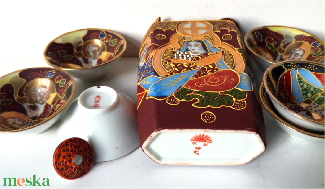 Antik Japán Satsuma porcelán szakés készlet - otthon & életmód - konyhafelszerelés, tálalás - tálalás - pálinkás poharak, szettek - Meska.hu Antik Japán Satsuma porcelán szakés készlet - otthon & életmód - konyhafelszerelés, tálalás - tálalás - pálinkás poharak, szettek - Meska.hu