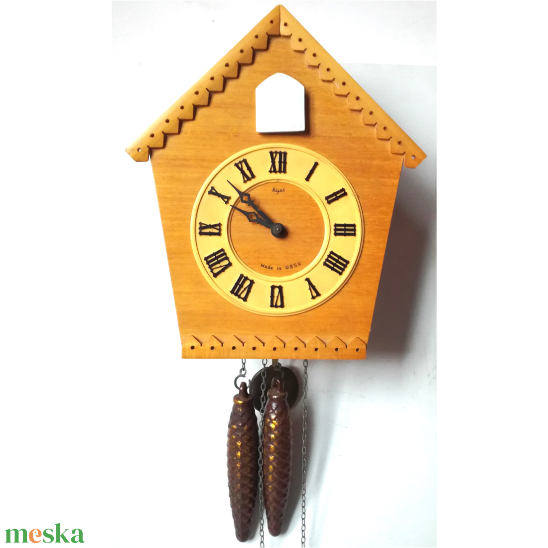 Szép kis vintage fa orosz kakukkos óra - otthon & életmód - dekoráció - fali és függő dekoráció - falióra & óra - Meska.hu