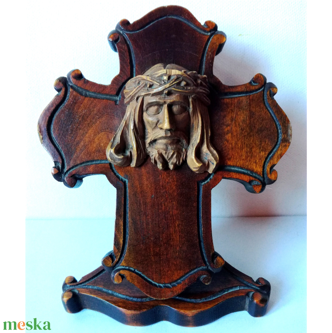 A töviskoronás Jézus gyönyörű mahagóni kereszten - művészet - szobor - fa szobor - Meska.hu