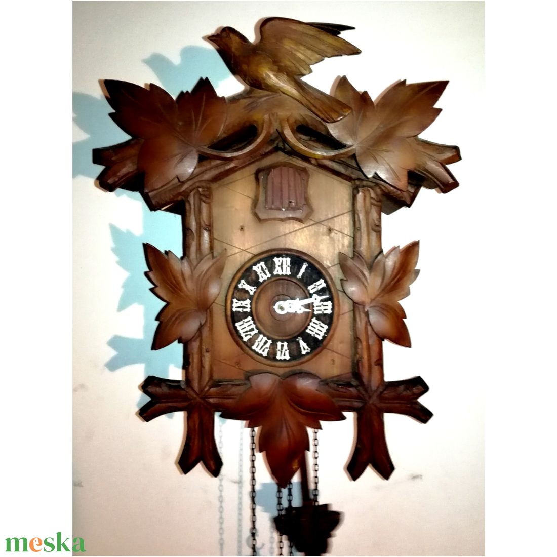 Nagyméretű faragott Schwarzwaldi kakukkos óra - otthon & életmód - dekoráció - fali és függő dekoráció - falióra & óra - Meska.hu