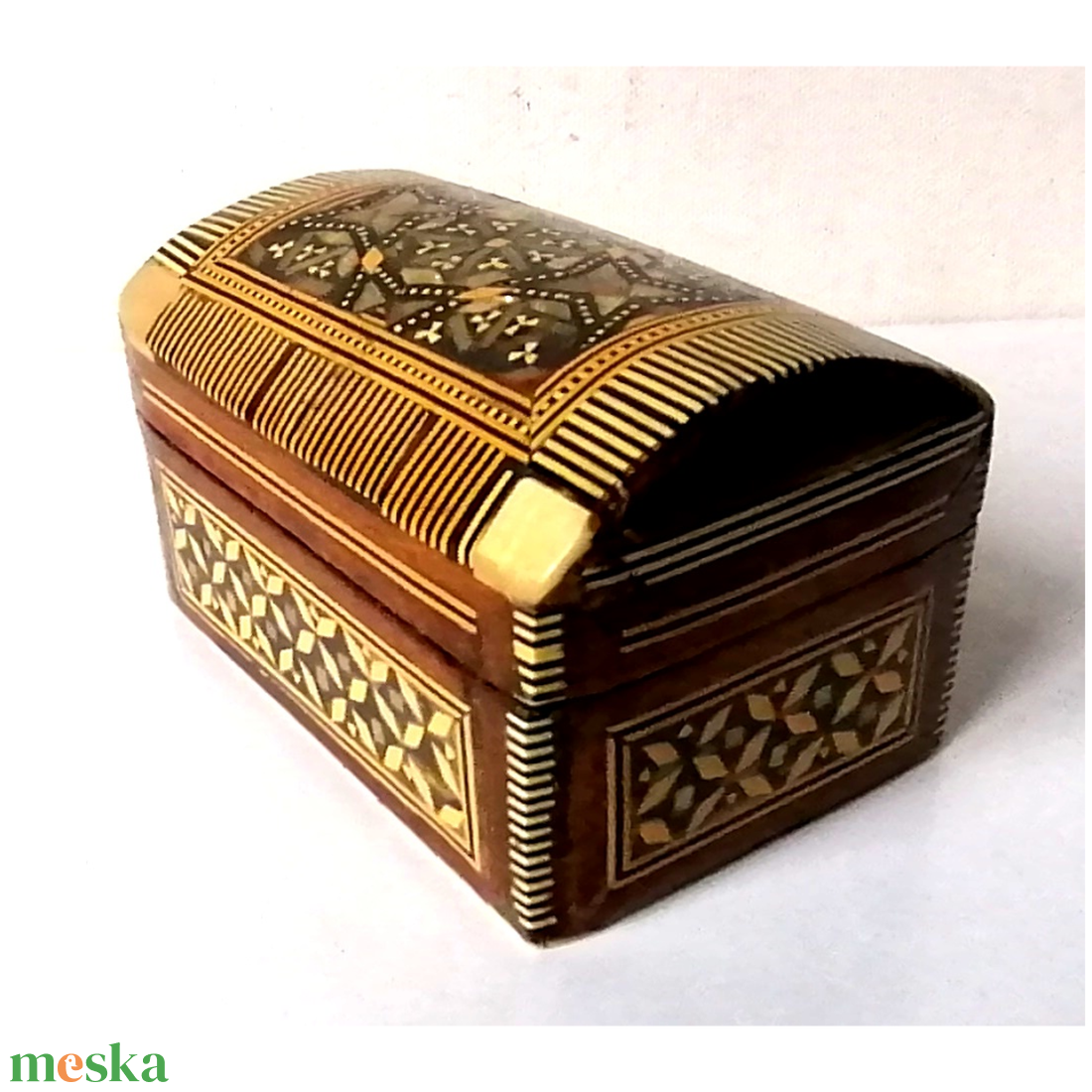 Intarziás, csont- és kagyló berakásos ékszertartó doboz - otthon & életmód - dekoráció - asztal és polc dekoráció - díszdoboz - Meska.hu