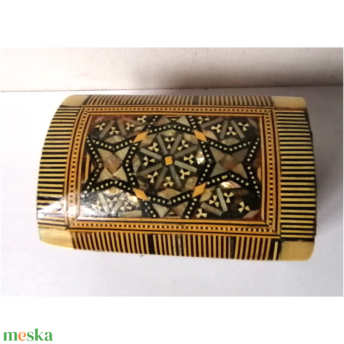 Intarziás, csont- és kagyló berakásos ékszertartó doboz - otthon & életmód - dekoráció - asztal és polc dekoráció - díszdoboz - Meska.hu