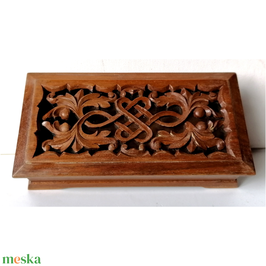 Kelta végtelen fonattal faragott kincses ládikó ékszertartó doboz - otthon & életmód - dekoráció - asztal és polc dekoráció - díszdoboz - Meska.hu