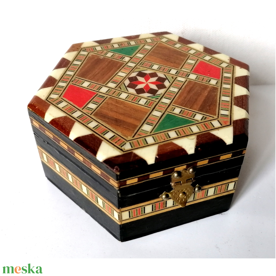 Intarzia berakásos tükrös ékszertartó doboz - otthon & életmód - dekoráció - asztal és polc dekoráció - díszdoboz - Meska.hu