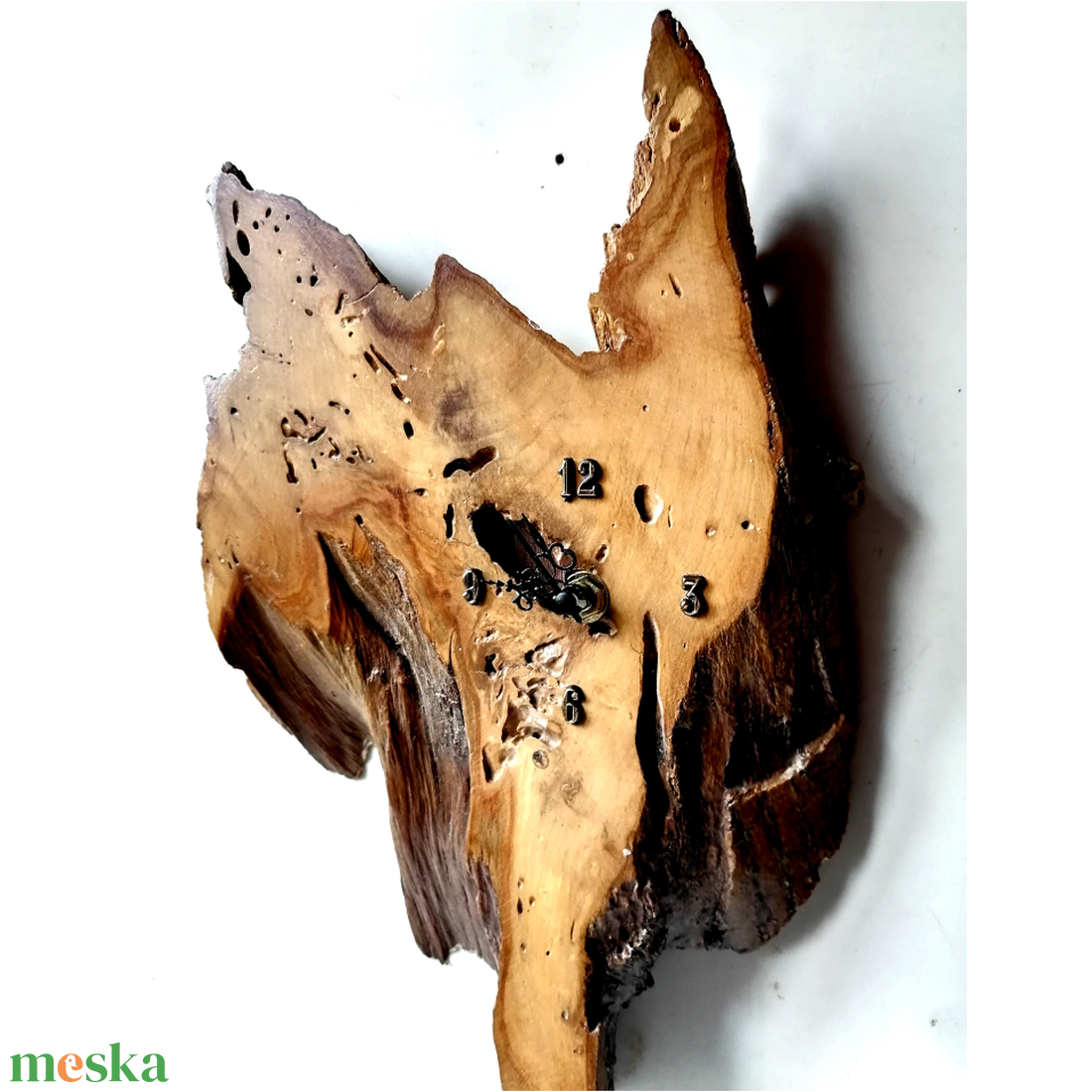 Különleges akácfa metszet óra - otthon & életmód - dekoráció - fali és függő dekoráció - falióra & óra - Meska.hu