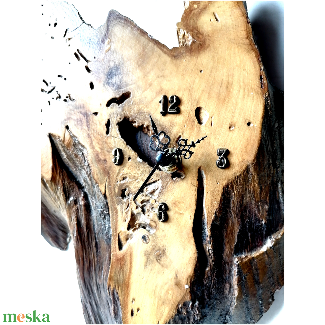 Különleges akácfa metszet óra - otthon & életmód - dekoráció - fali és függő dekoráció - falióra & óra - Meska.hu