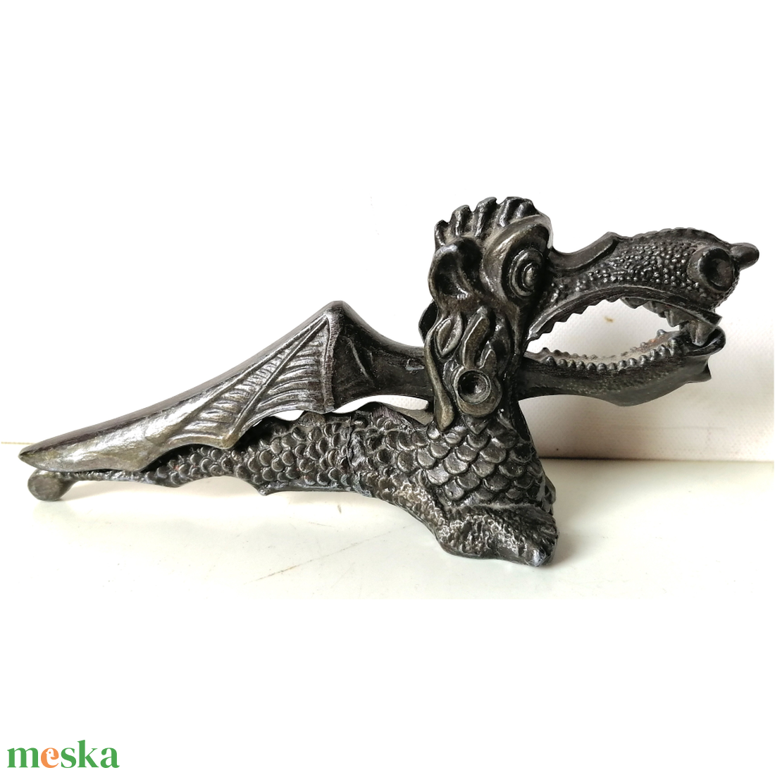 Nehéz sárkány formájú diótörő  - otthon & életmód - dekoráció - dekoratív figurák és szobrok - Meska.hu