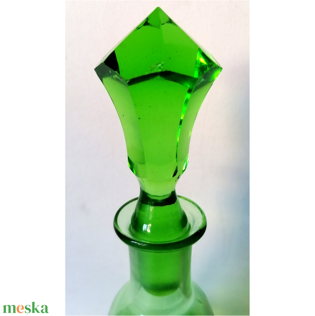 Antik uránüveg dekanter  - otthon & életmód - konyhafelszerelés, tálalás - tálalás - boros poharak, szettek - Meska.hu